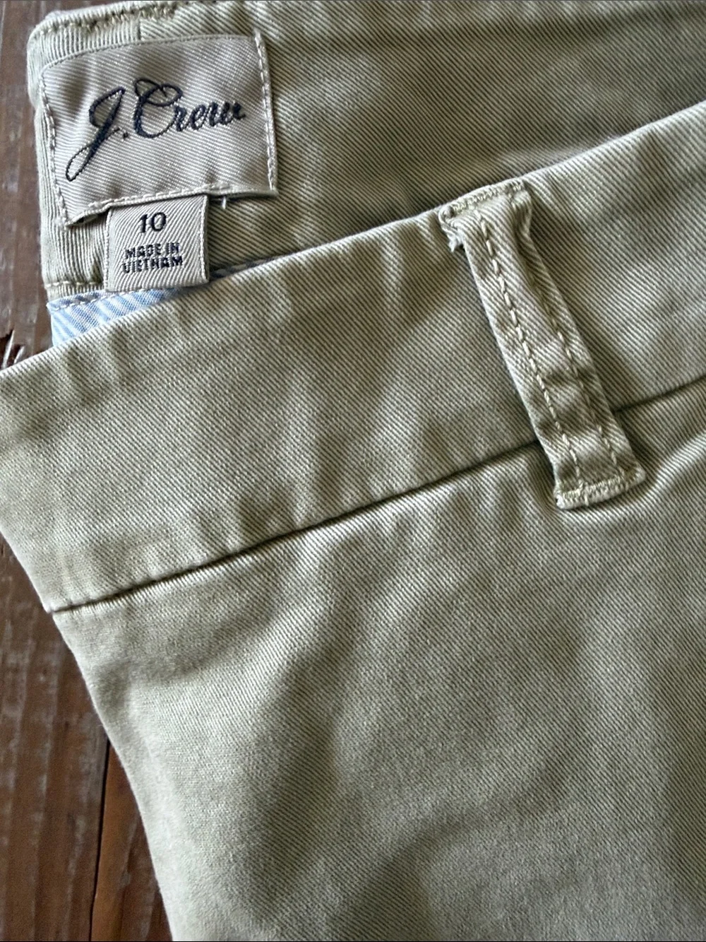 J. Crew Women’s Flat Front Chino Shorts in Olive